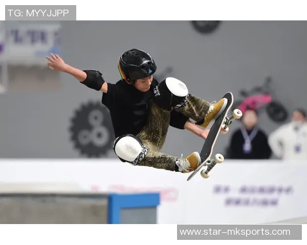 实时新闻南京滑板队在世界街舞大赛中的拼搏历程与荣耀时刻分享